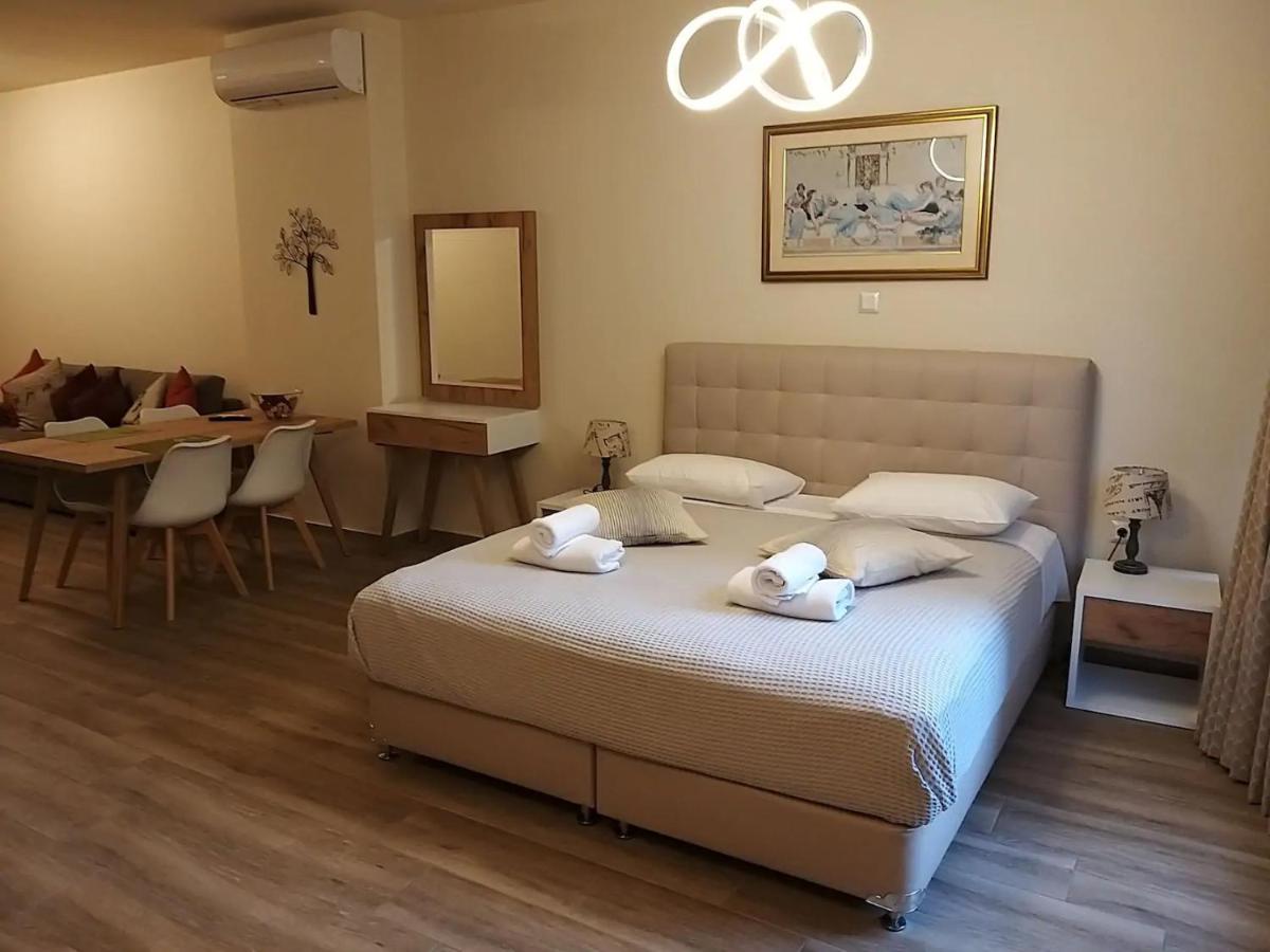 Amazing Apartments @ Monastiraki Subway Station Athens Luaran gambar