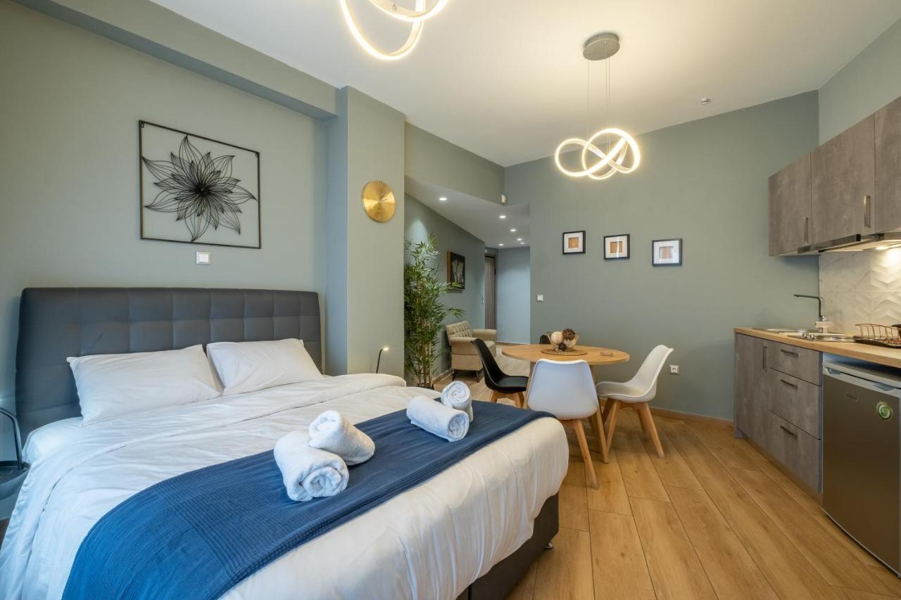 Amazing Apartments @ Monastiraki Subway Station Athens Luaran gambar