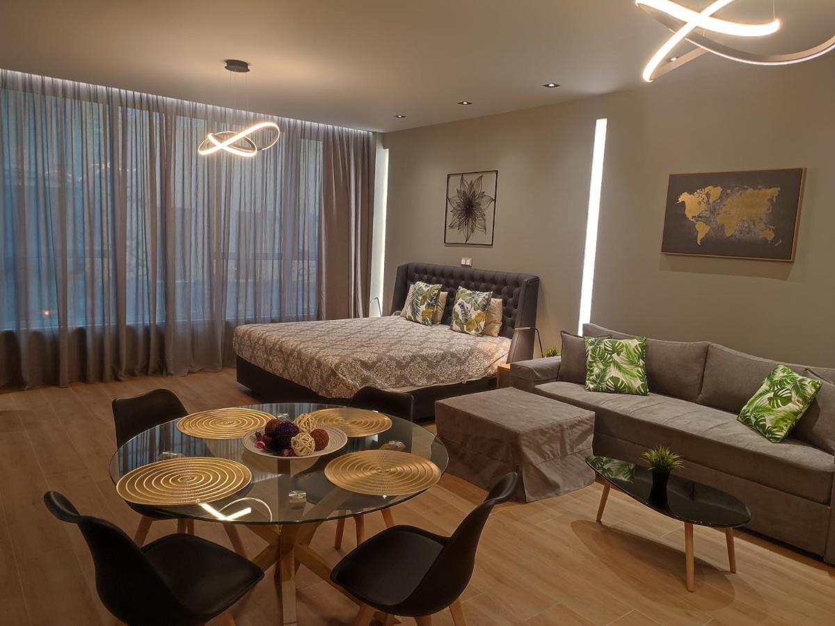 Amazing Apartments @ Monastiraki Subway Station Athens Luaran gambar