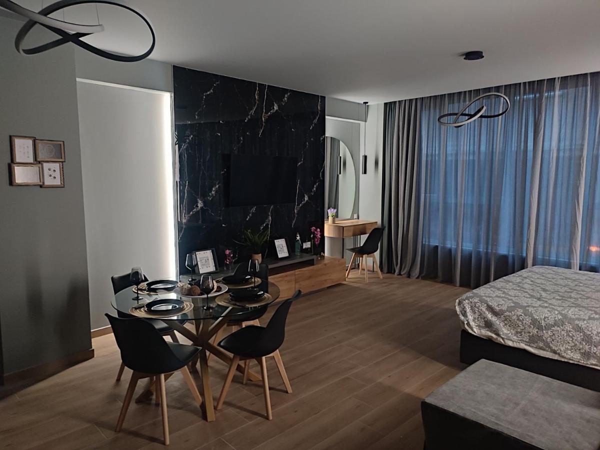 Amazing Apartments @ Monastiraki Subway Station Athens Luaran gambar