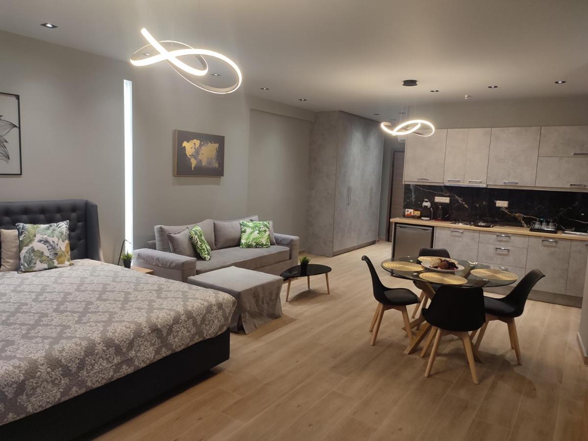 Amazing Apartments @ Monastiraki Subway Station Athens Luaran gambar